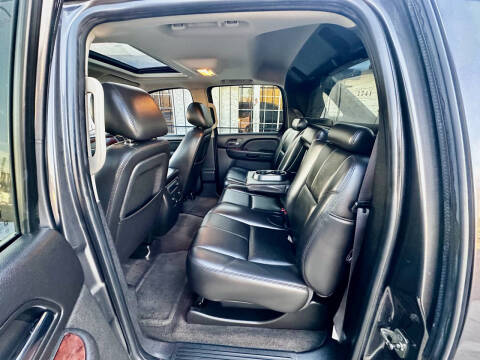 2011 Chevrolet Avalanche LT