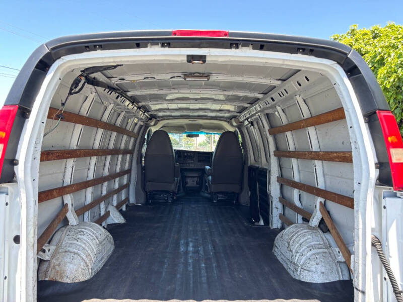 2013 Chevrolet Express 2500