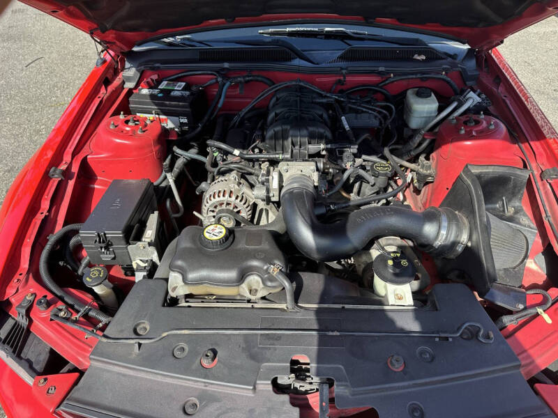 2008 Ford Mustang V6 Deluxe