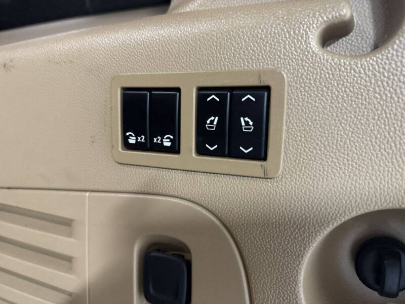 2018 Cadillac Escalade ESV Platinum