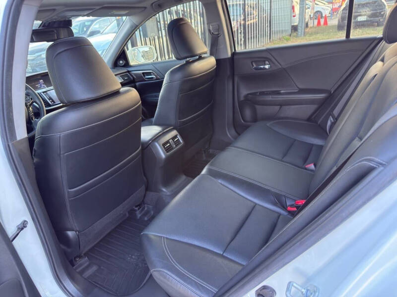 2017 Honda Accord Hybrid Touring