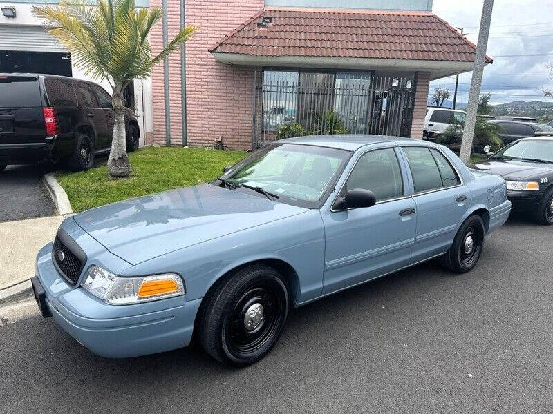 2009 Ford Crown Victoria Police photo 2