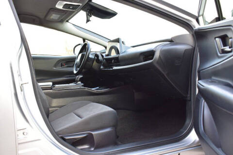 2023 Toyota Prius LE