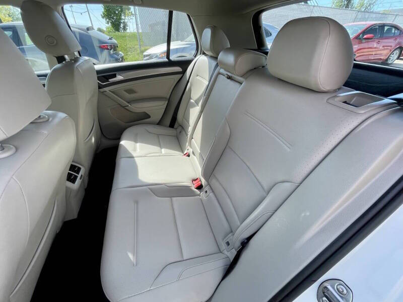 2015 Volkswagen Golf