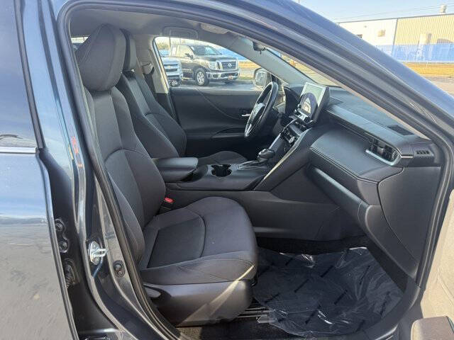 2024 Toyota Venza LE