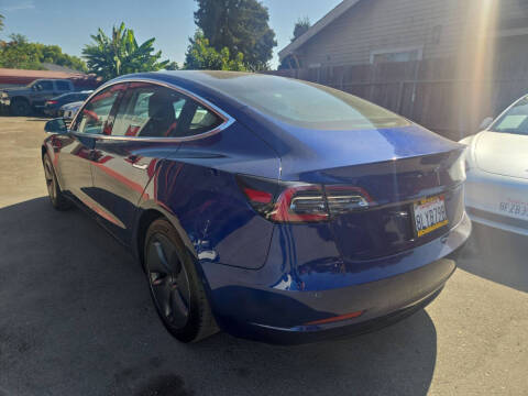 2019 Tesla Model 3 Standard Range