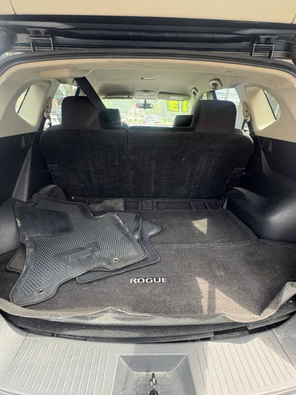 2013 Nissan Rogue S