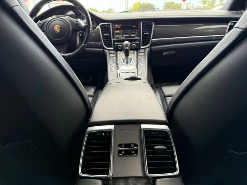 2014 Porsche Panamera Turbo