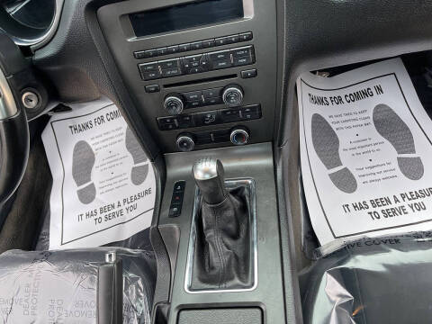 2014 Ford Mustang V6