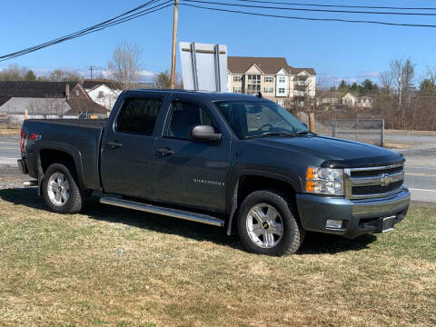 2007 Chevrolet Silverado 1500 for sale at Saratoga Motors in Gansevoort NY
