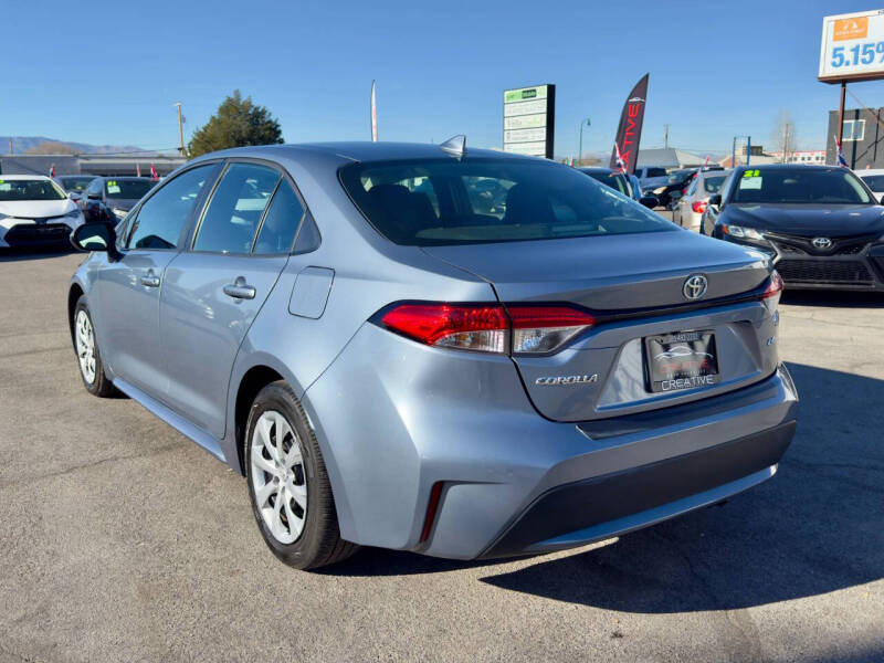 2022 Toyota Corolla LE