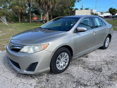 2014 Toyota Camry for sale at 5 Star Motorcars in Fort Pierce FL
