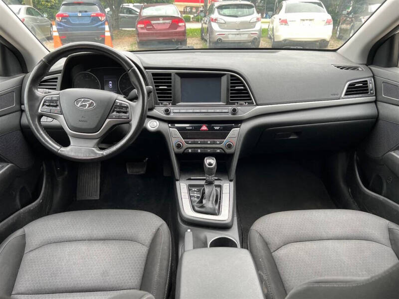 2018 Hyundai Elantra