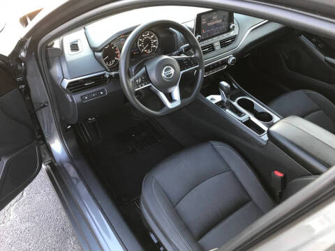 2021 Nissan Altima 2.5 SV