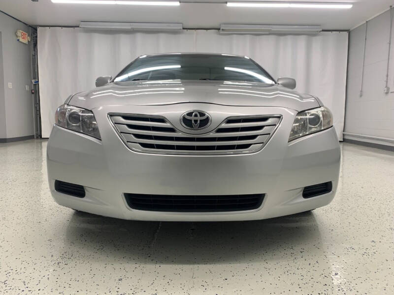 2009 Toyota Camry LE photo 12