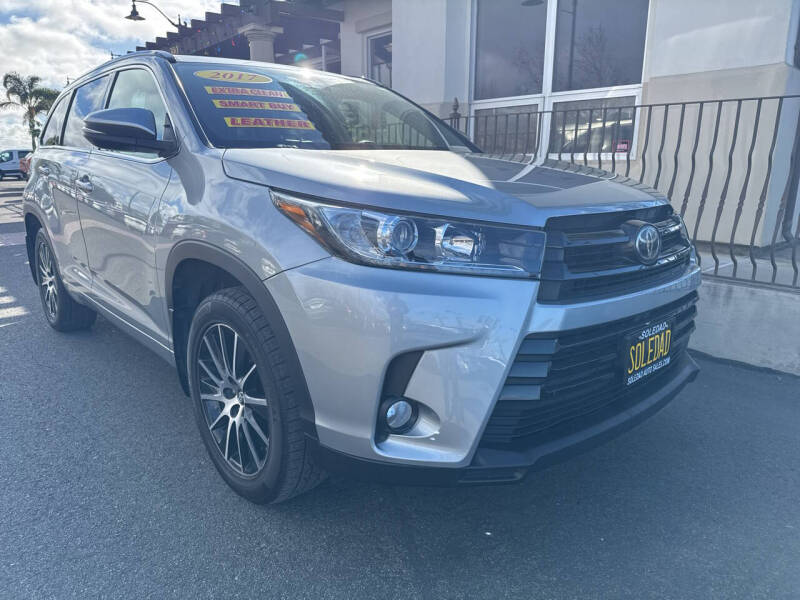 2017 Toyota Highlander SE