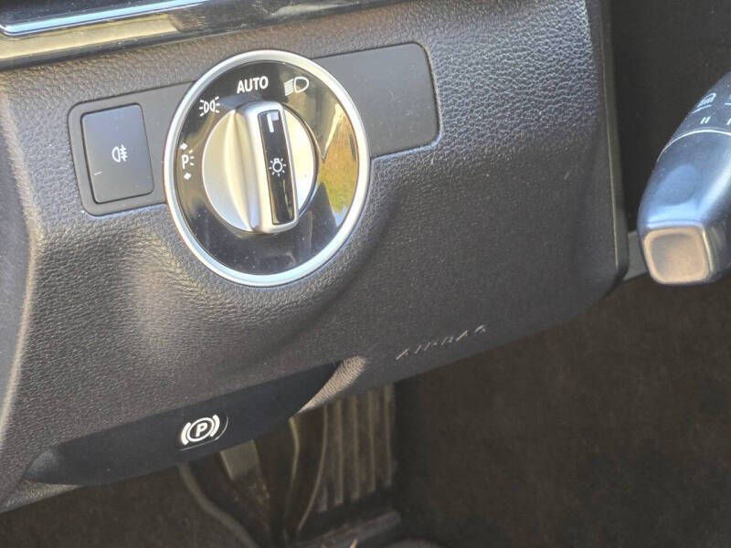 2012 Mercedes-Benz E-Class E 350 BlueTEC Luxury