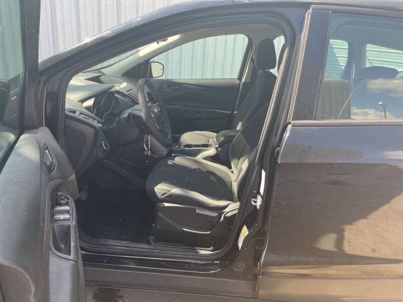 2016 Ford Escape S