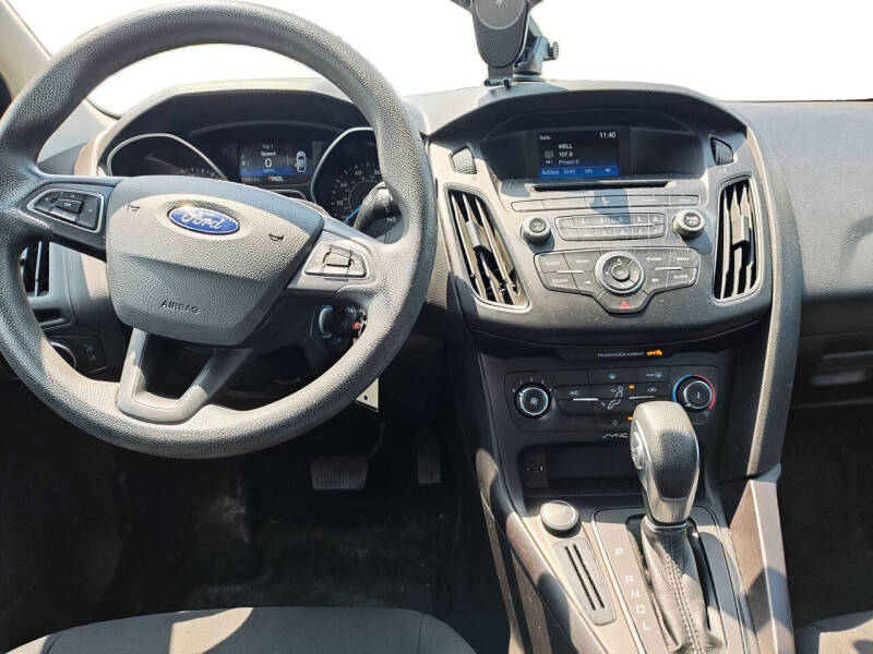 2017 Ford Focus S