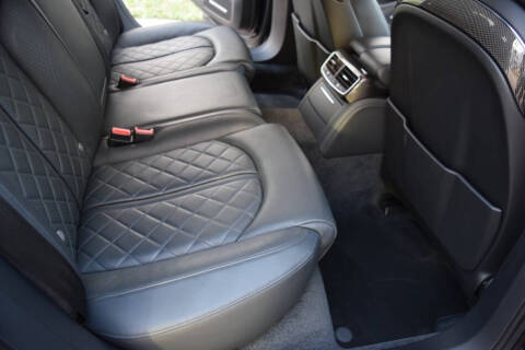 2015 Audi S8 4.0T quattro