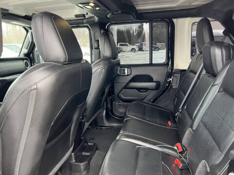 2020 Jeep Wrangler Unlimited Sahara Altitude