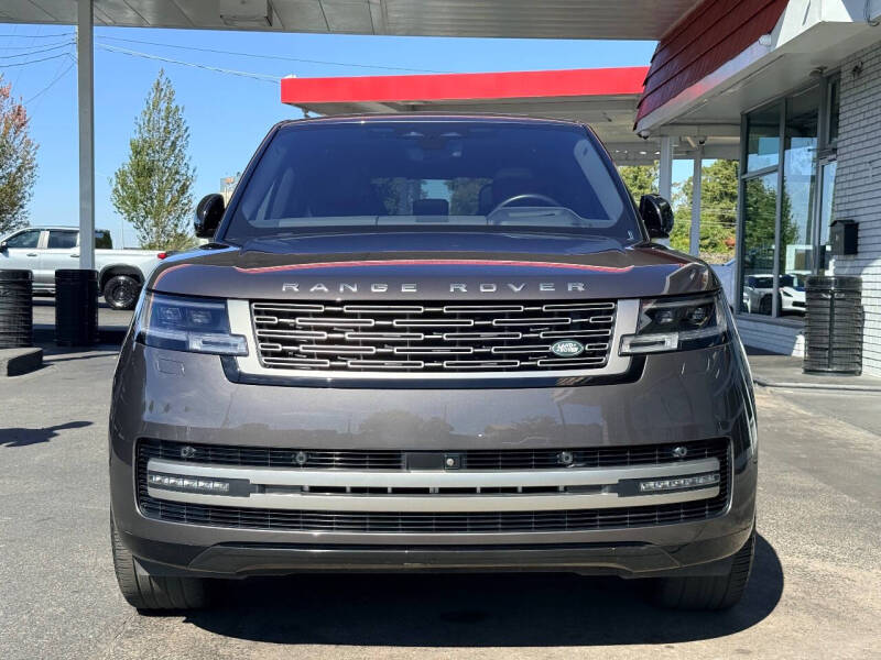 2023 Land Rover Range Rover P530 SE