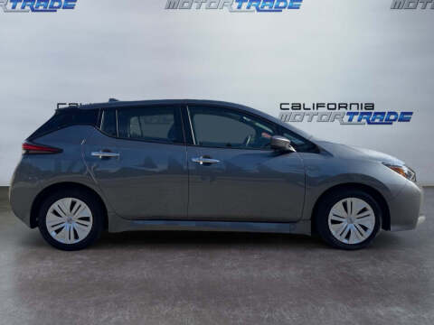 2024 Nissan LEAF S
