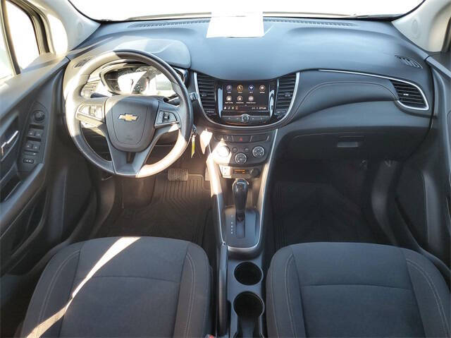 2021 Chevrolet Trax for sale at Bowman Auto Center in Clarkston, MI