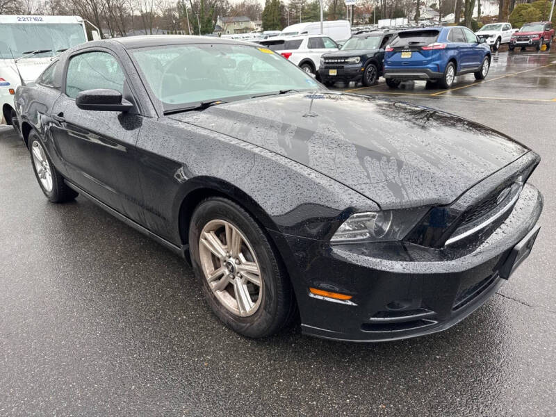 2014 Ford Mustang V6