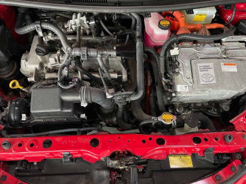 2013 Toyota Prius c Two