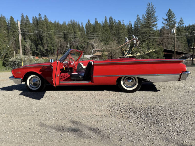1960 Ford Sunliner
