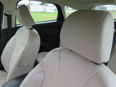 2016 Ford Focus Titanium