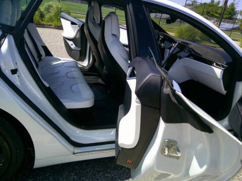 2017 Tesla Model S