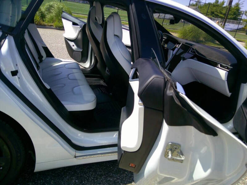 2017 Tesla Model S