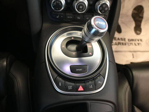 2010 Audi R8 5.2 quattro