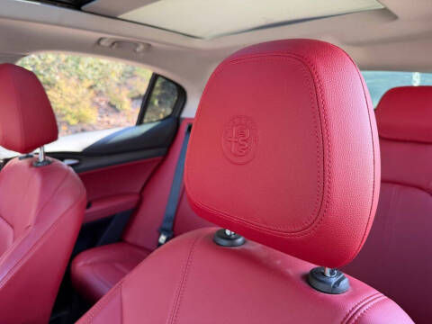 2019 Alfa Romeo Stelvio Ti