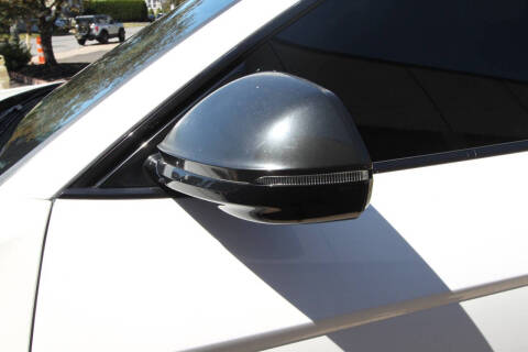 2019 Lamborghini Urus