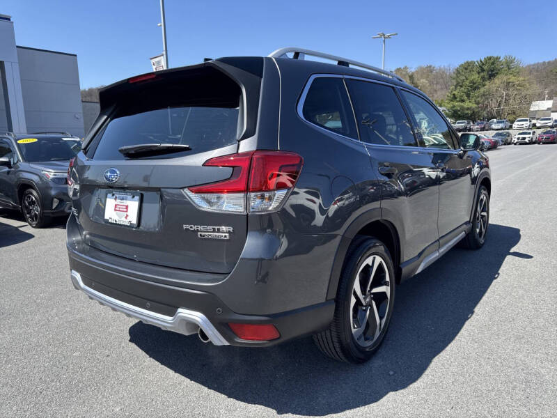 2024 Subaru Forester Touring