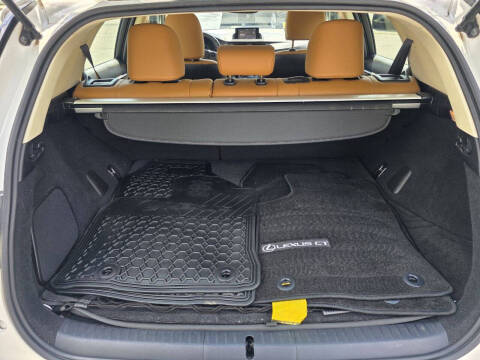 2015 Lexus CT 200h
