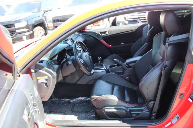 2016 Hyundai Genesis Coupe