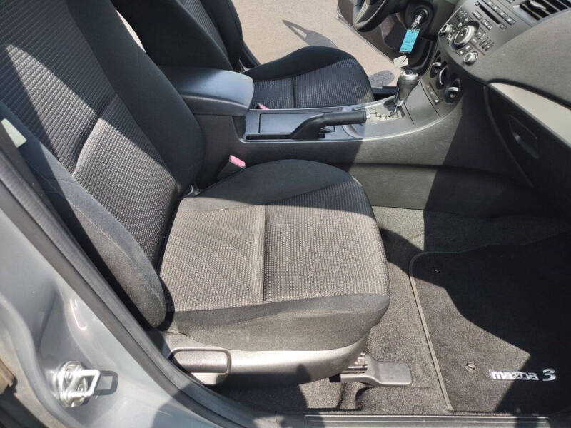 2012 Mazda MAZDA3 i Touring