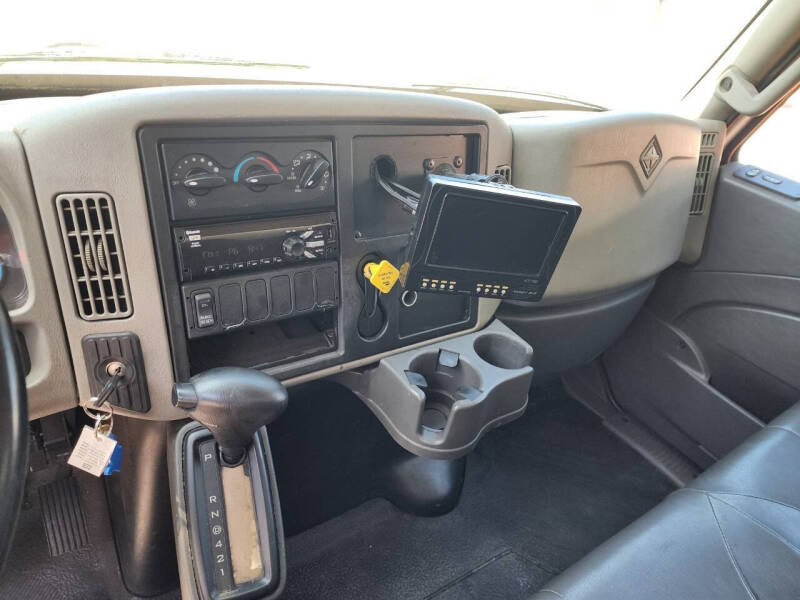 2018 International DuraStar 4300