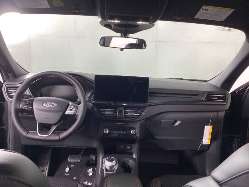 2026 Ford Escape ST-Line Select