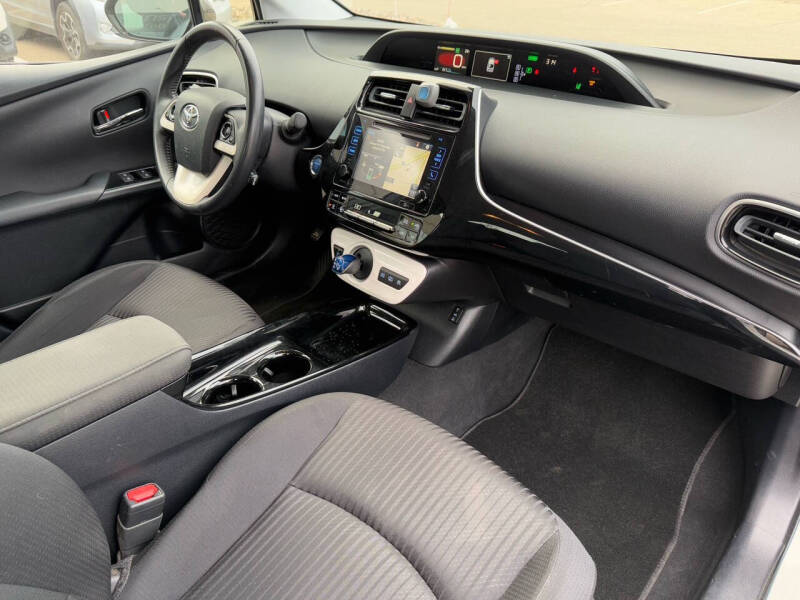 2017 Toyota Prius Prime Plus