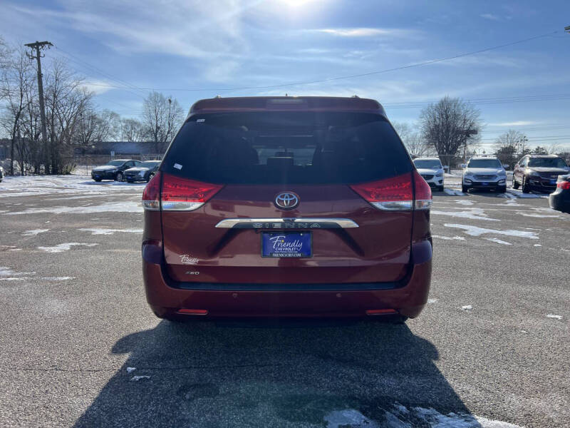 2011 Toyota Sienna XLE 7-Passenger