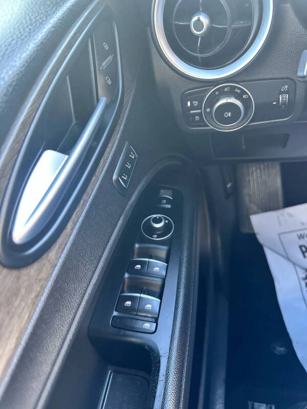 2018 Alfa Romeo Stelvio Ti