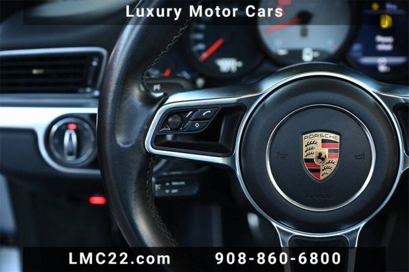 2018 Porsche 911 Carrera 4S