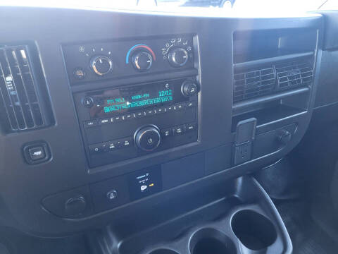 2024 GMC Savana 2500