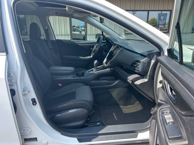 2022 Subaru Outback Premium