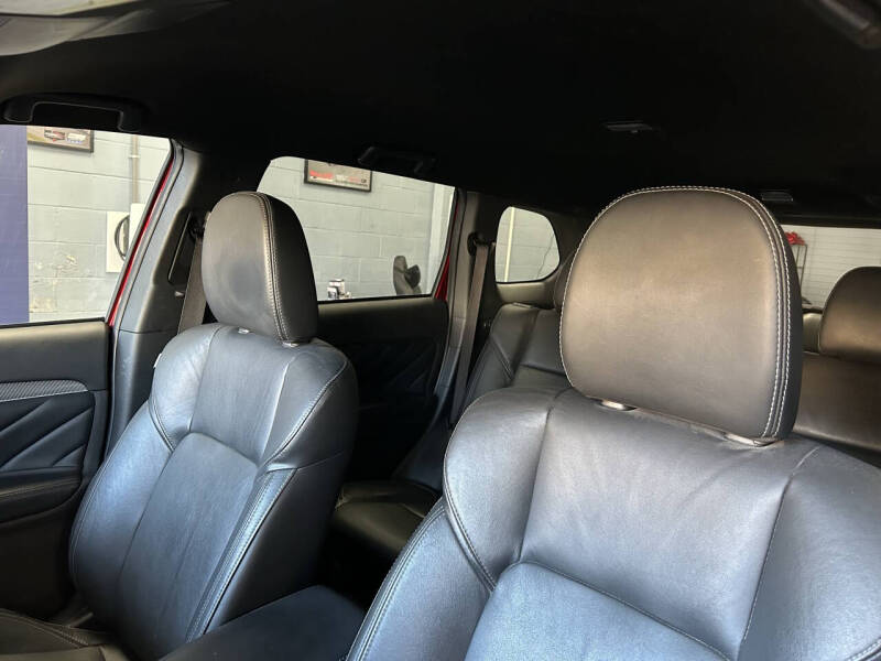 2020 Mitsubishi Outlander PHEV SEL